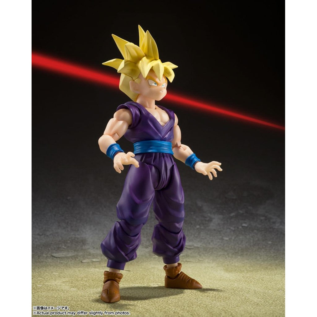 Figura Super Saiyan Son Gohan The Warrior Who Surpassed Goku - Dragon Ball Z - S.H.Figuarts - Bandai