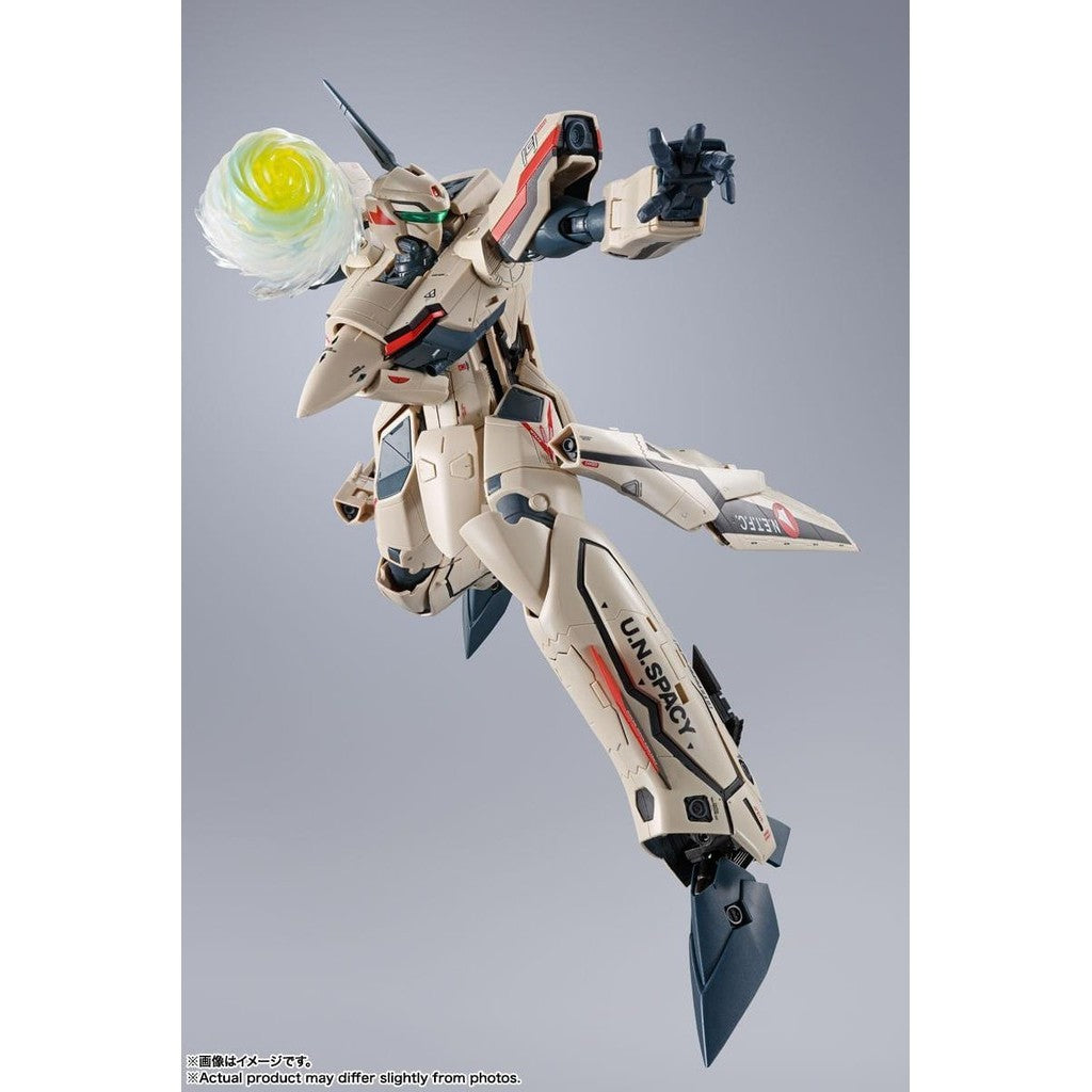 FIgura YF-19 Excalibur Isamu Alva Dyson Use - Macross Plus - DX Chogokin - Bandai