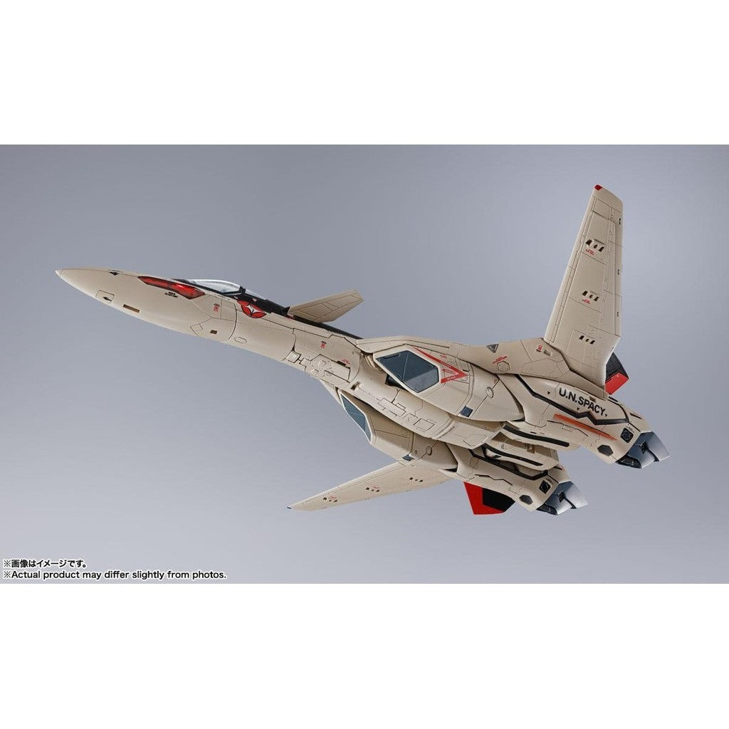 FIgura YF-19 Excalibur Isamu Alva Dyson Use - Macross Plus - DX Chogokin - Bandai