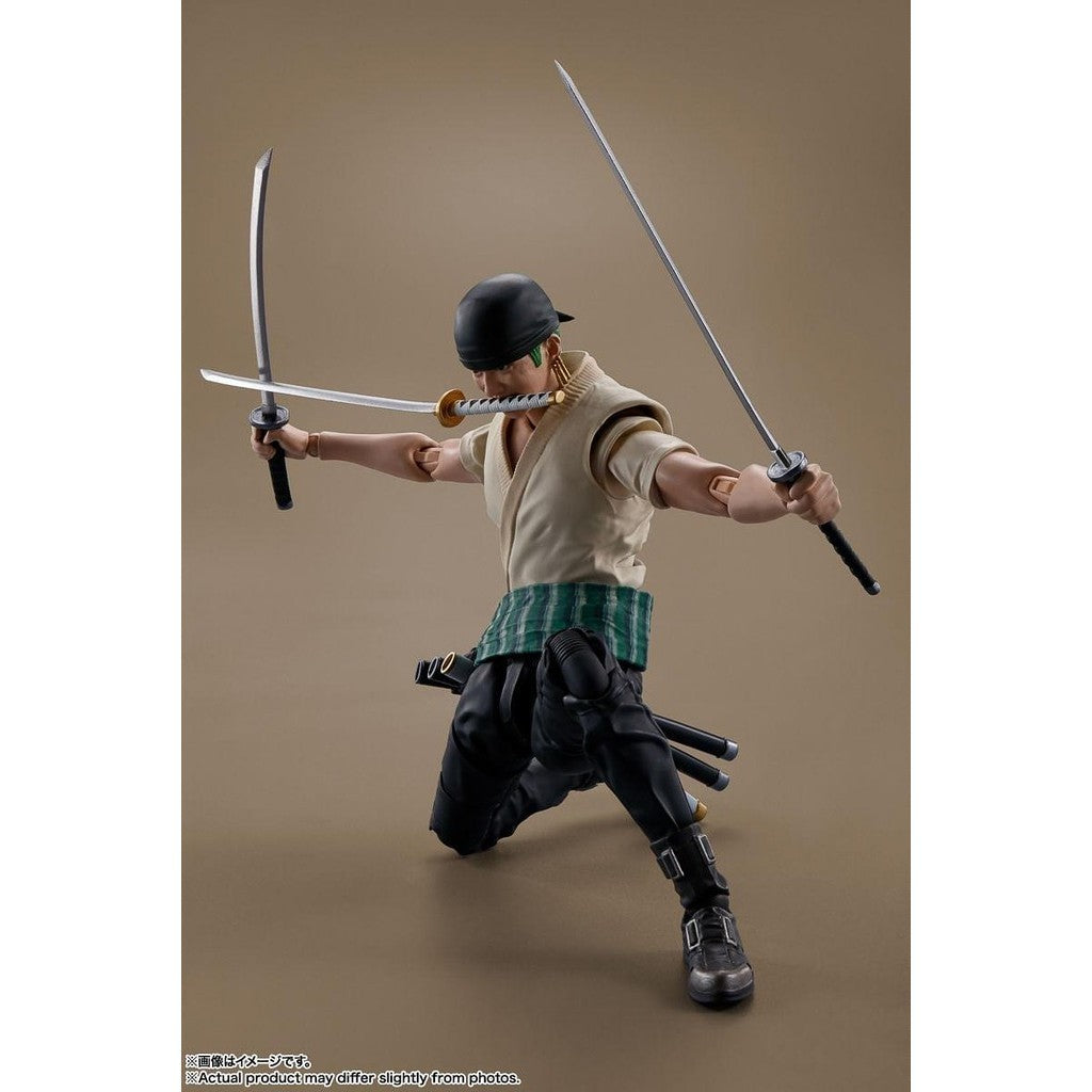 Figura Roronoa Zoro - Netflix Serie One Piece - S.H.Figuarts - Bandai