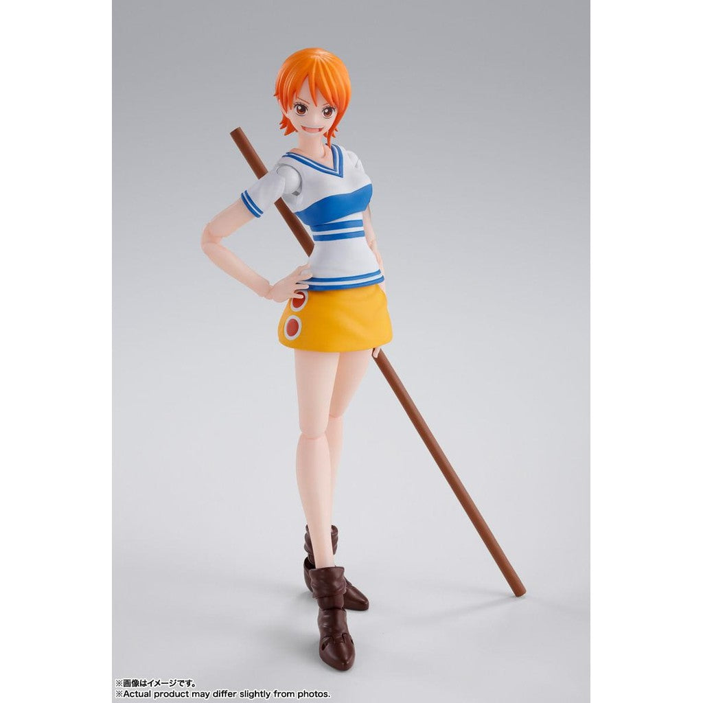 Figura Nami Romance Dawn - One Piece - S.H.Figuarts - Bandai