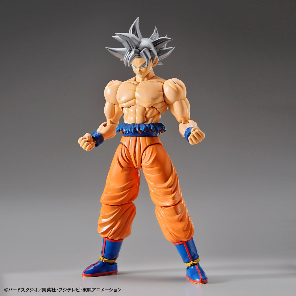 Figura Model Kit Goku Ultra Instinct - Dragon Ball - Bandai