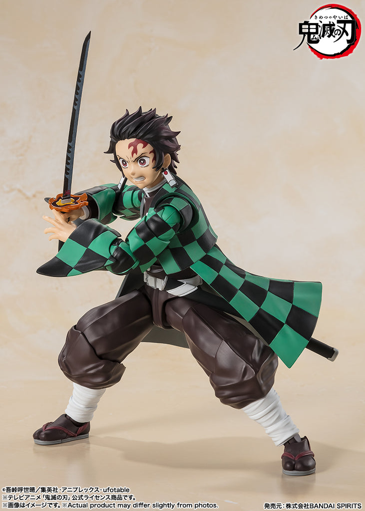 Figura Tanjiro Kamado - Demon Slayer - S.H.Figuarts - Bandai