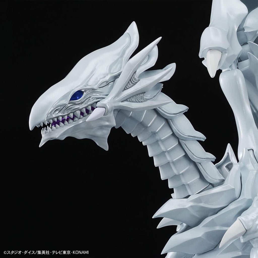 Figura Model Kit Blue-Eyes White Dragon - Yu-Gi-Oh! - Rise Standard Amplified - Bandai